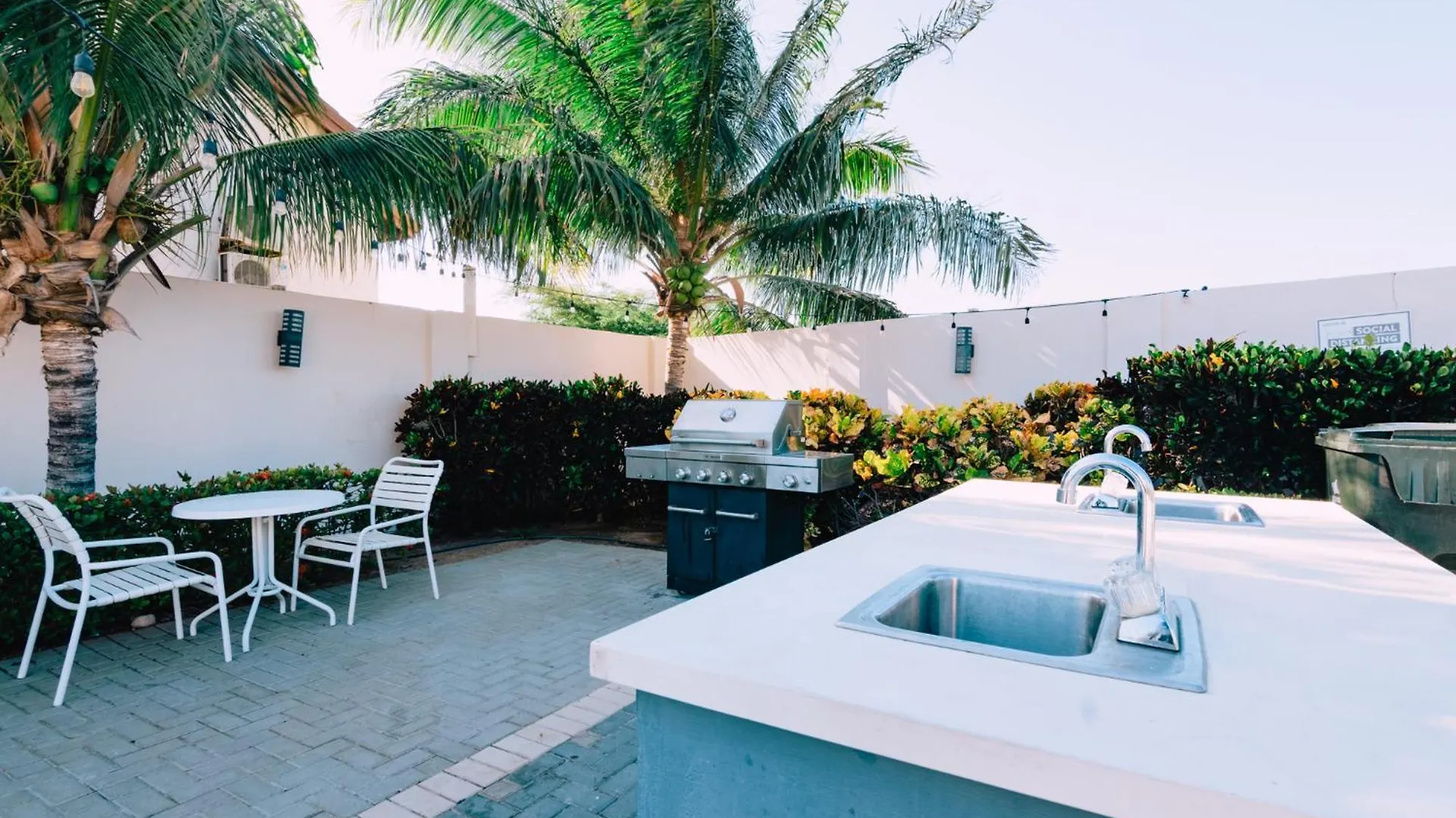 Arubas Life 102 Apartment Noord