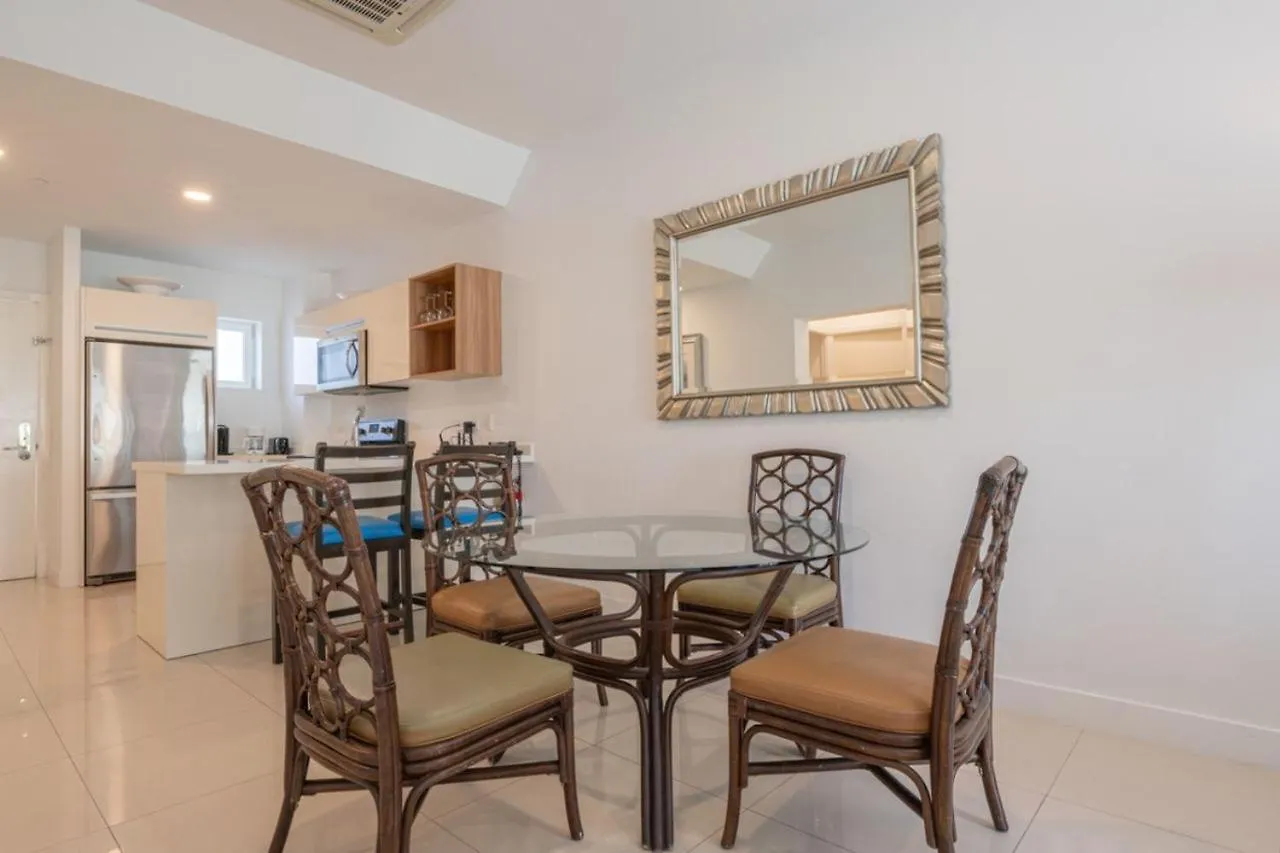 Arubas Life 102 Apartment Noord